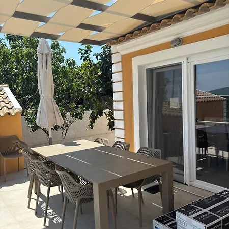 Lazaros Agios Matthaios (Corfu)